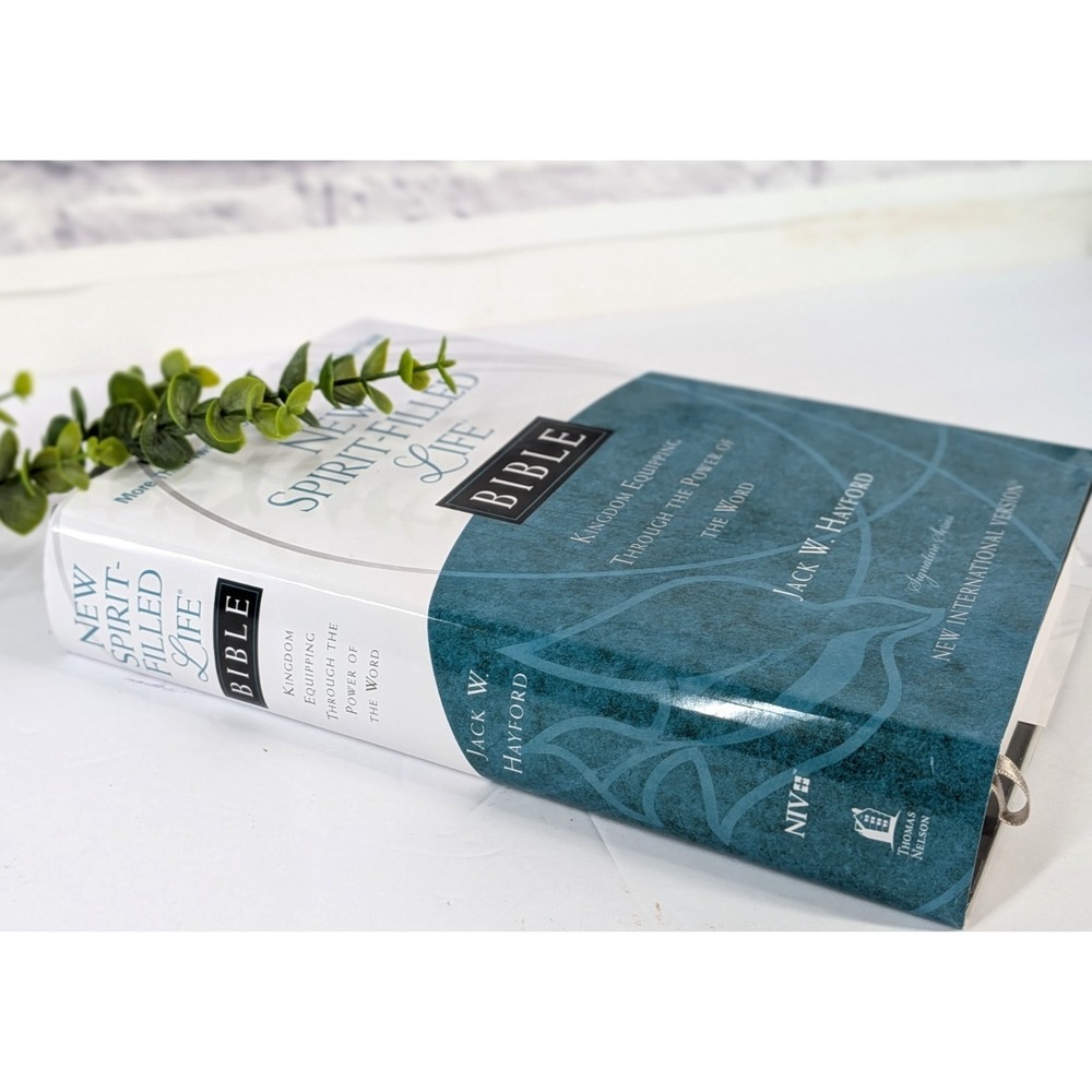 PRISTINE NEW RETAILED $60 ✝️2002 New Spirit Filled Life Bible NIV Hayford Nelson